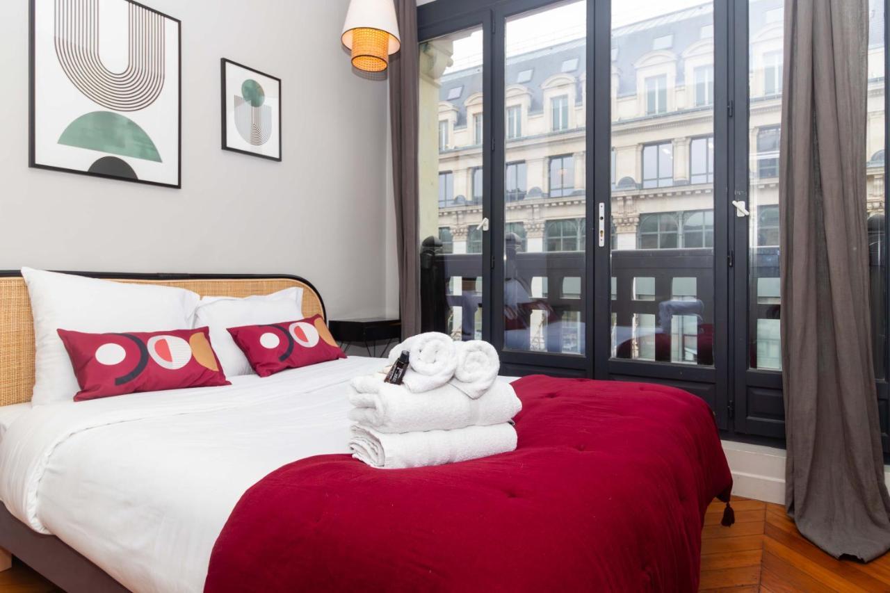 Apartment Center Of Paris By Studio Prestige Экстерьер фото