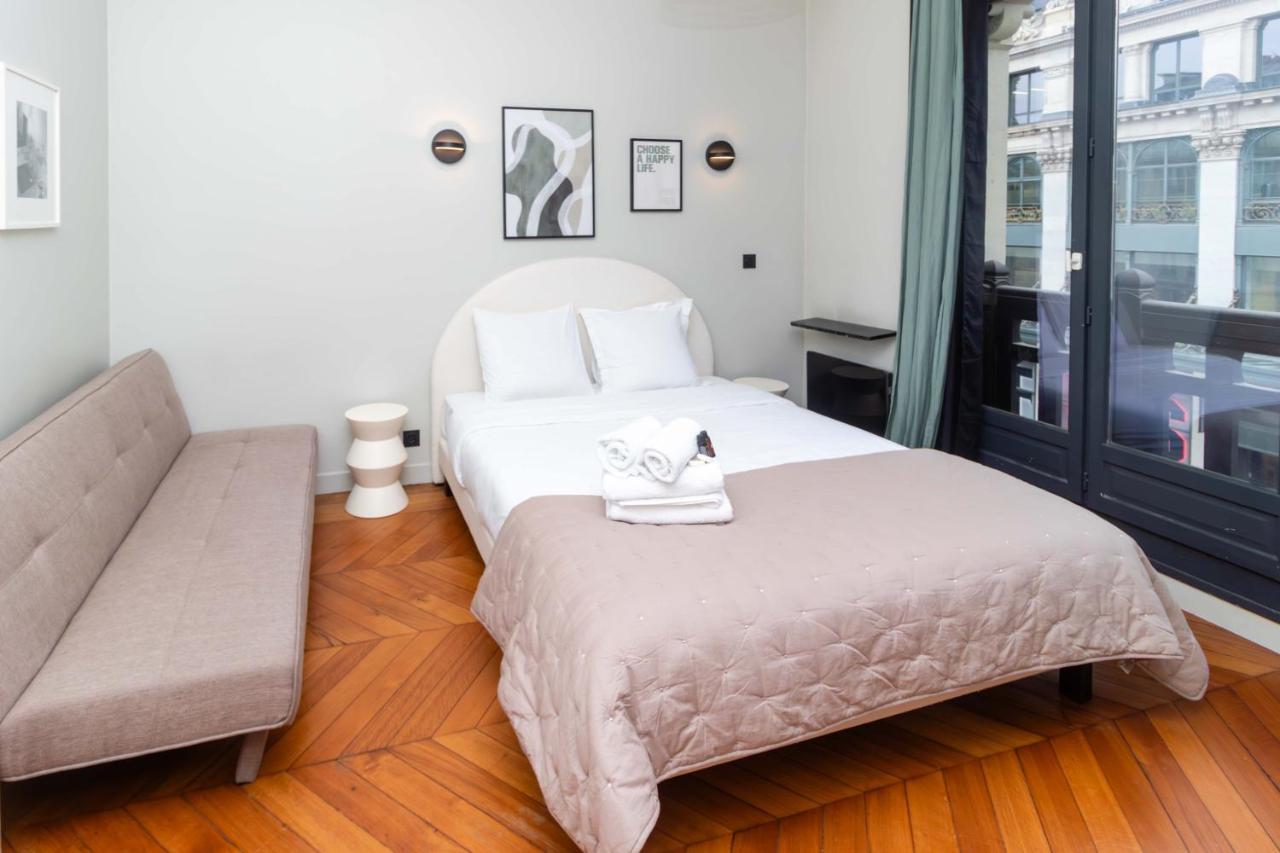 Apartment Center Of Paris By Studio Prestige Экстерьер фото